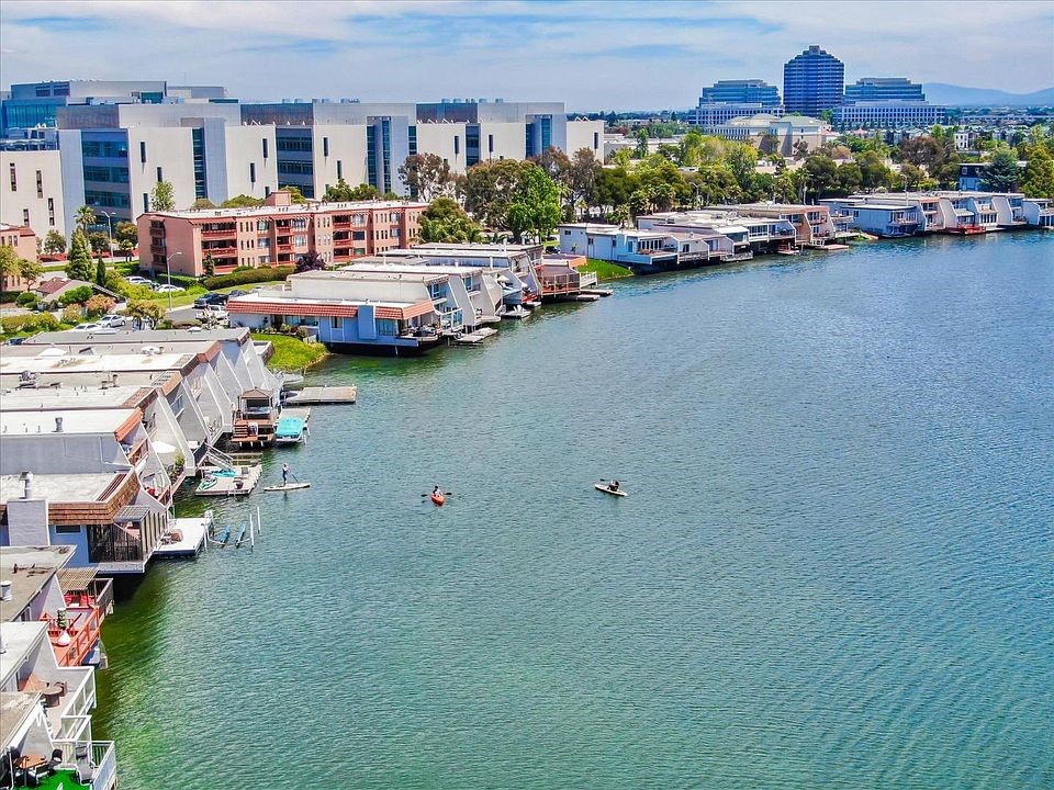 Waterfront view at Mariners Green